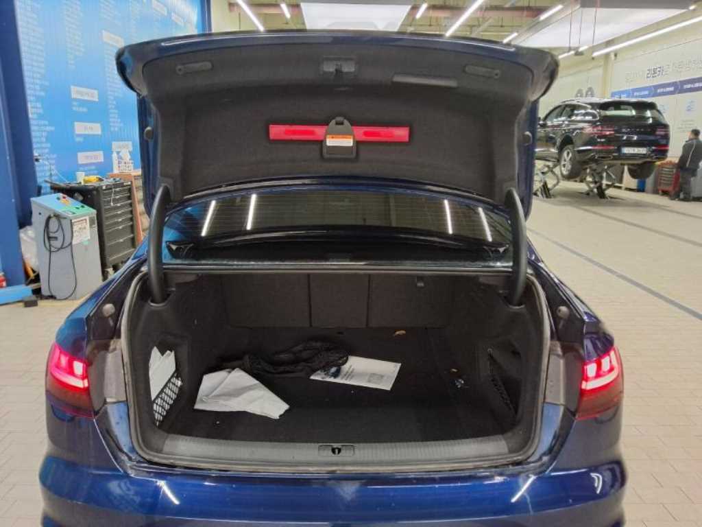 Audi A4 2022 Azul - Importación desde Corea - HF Imports Iquique - Foto 18