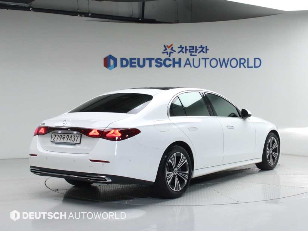 Mercedes Benz E class - Vista 2