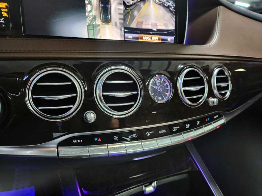 Mercedes Benz S Class - Vista 10