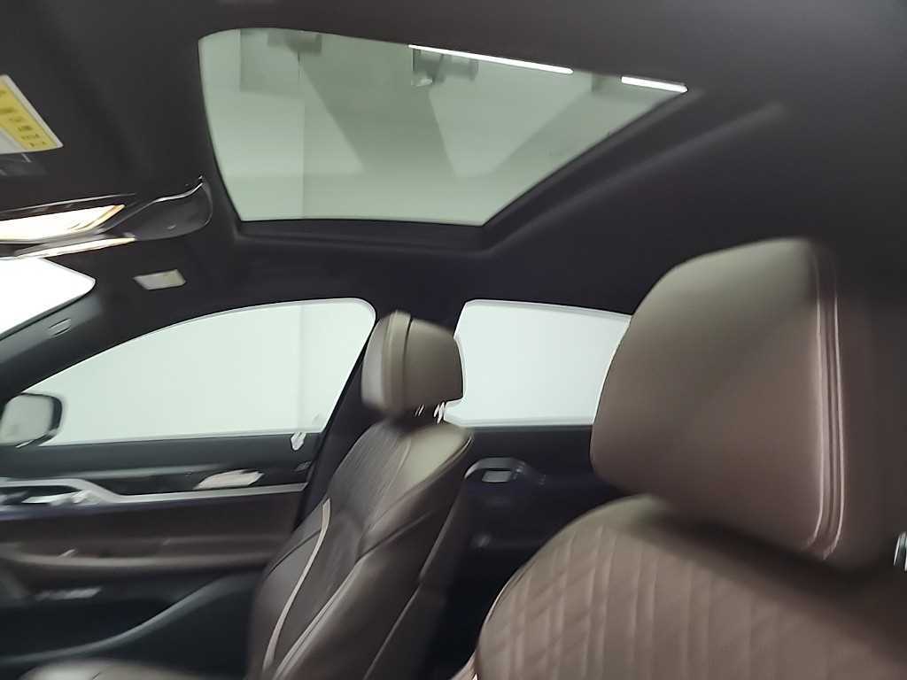 BMW 7 Series 2017 Negro - Importación desde Corea - HF Imports Iquique - Foto 17