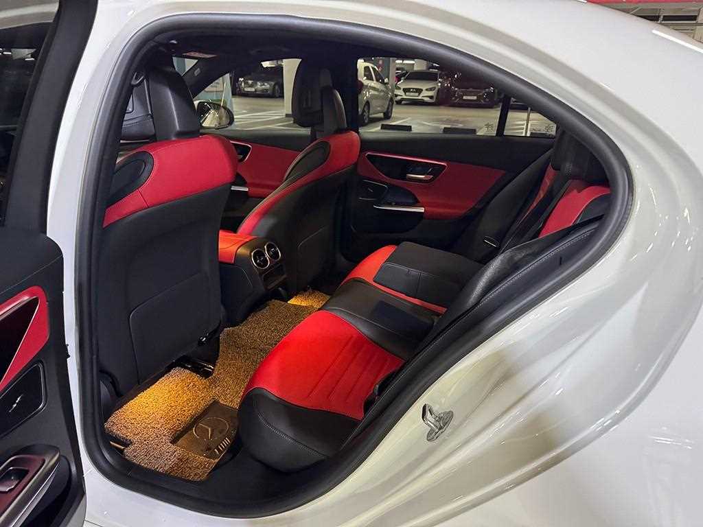 Mercedes Benz C Class - Vista 8