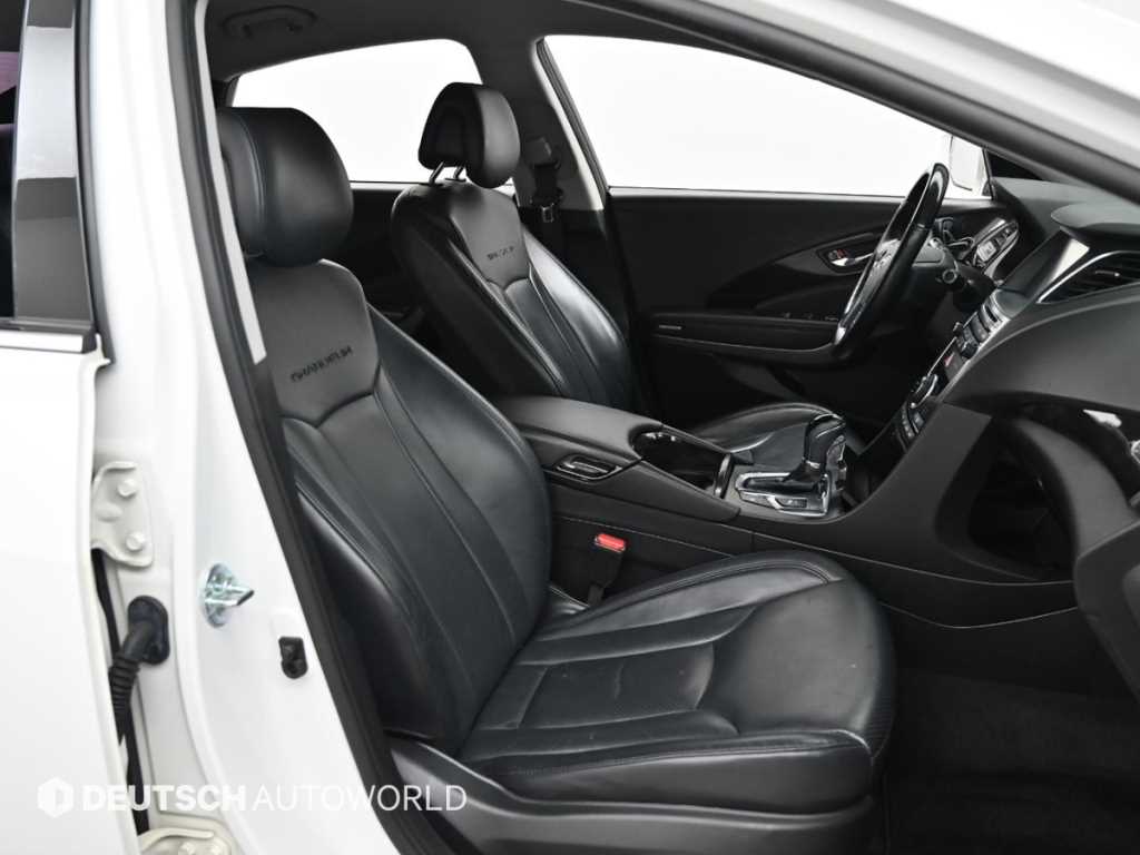 HYUNDAI Grandeur - Vista 10