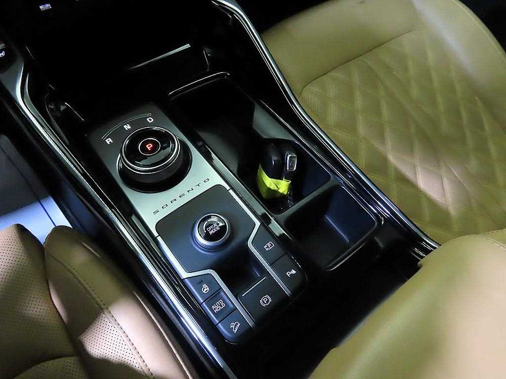 KIA Sorento - Vista 12