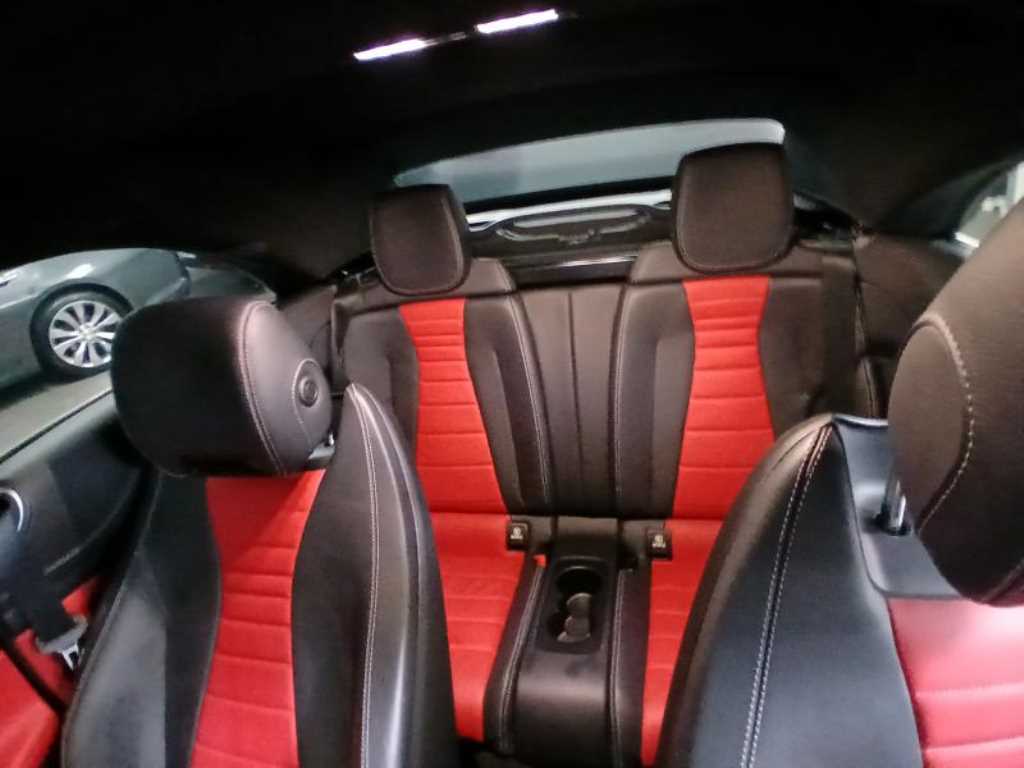 Mercedes Benz E class - Vista 8