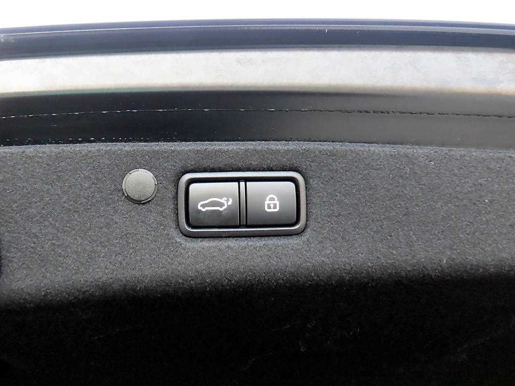 HYUNDAI Grandeur 2020 Negro - Importación desde Corea - HF Imports Iquique - Foto 17