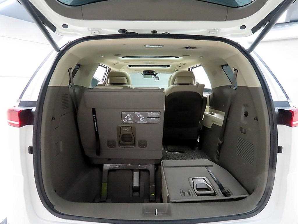 KIA Carnival 2023 - Importación desde Corea - HF Imports Iquique - Foto 18