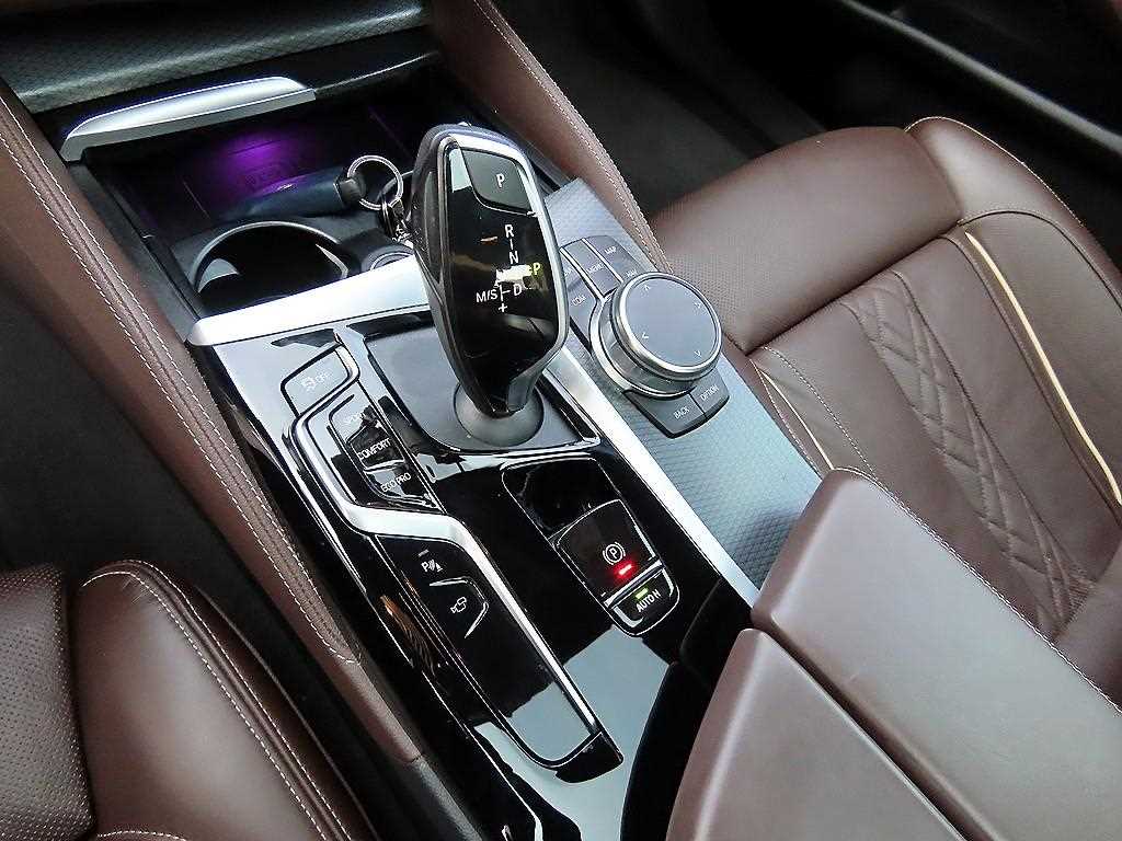 BMW 5 Series - Vista 11