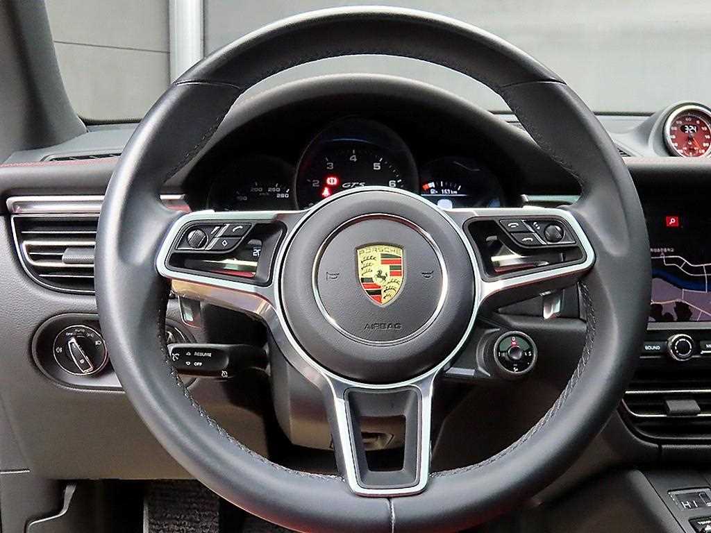 Porsche Macan - Vista 9