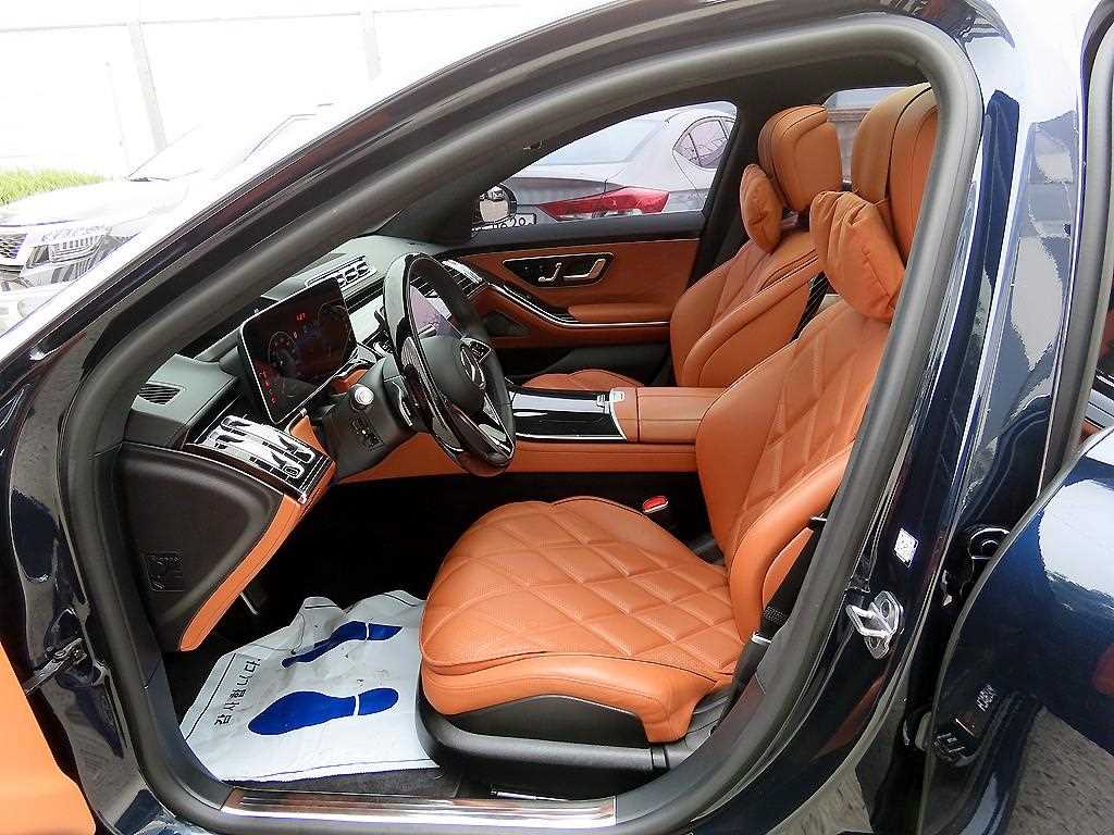 Mercedes Benz S Class - Vista 5