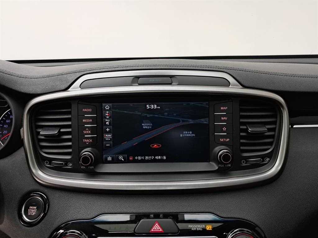 KIA Sorento - Vista 9