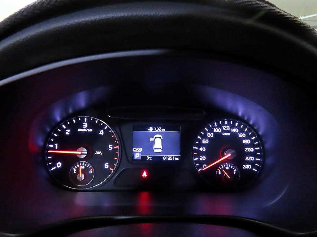 KIA Sorento - Vista 9