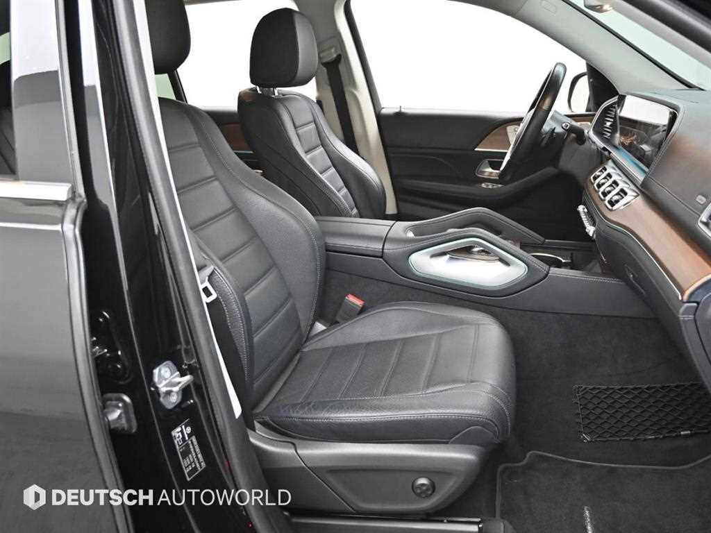 Mercedes Benz GLE Class - Vista 10