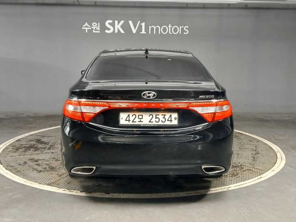 HYUNDAI Grandeur - Vista 5