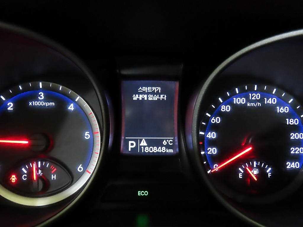 HYUNDAI Santa Fe - Vista 9