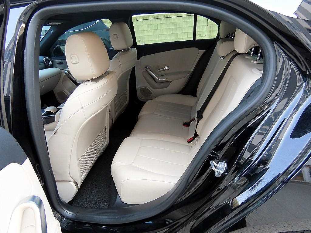 Mercedes Benz A Class - Vista 6