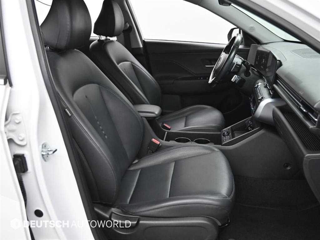 HYUNDAI Kona - Vista 10