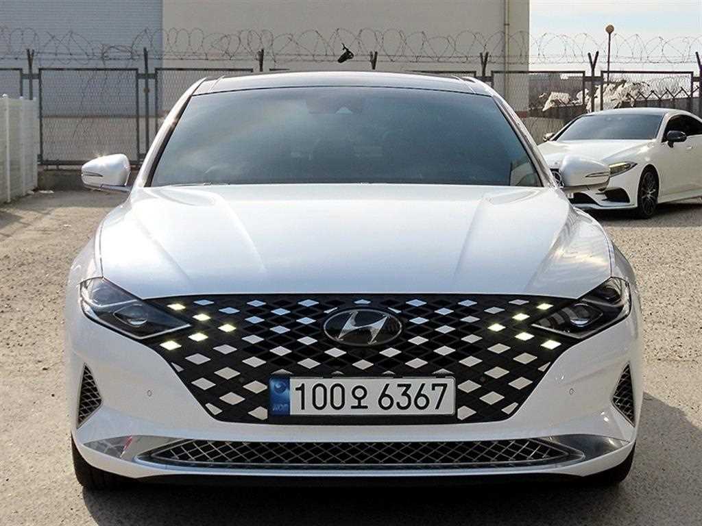 HYUNDAI Grandeur 2020 Blanco - Importación desde Corea - HF Imports Iquique - Foto 1