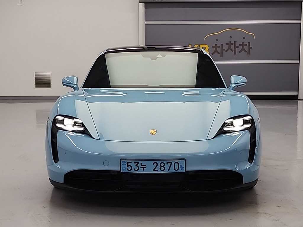 Porsche Taycan - Vista 2