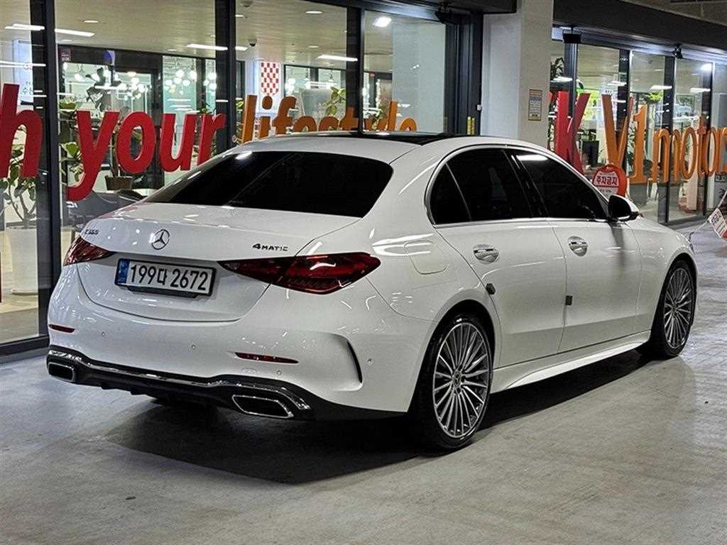 Mercedes Benz C Class - Vista 5