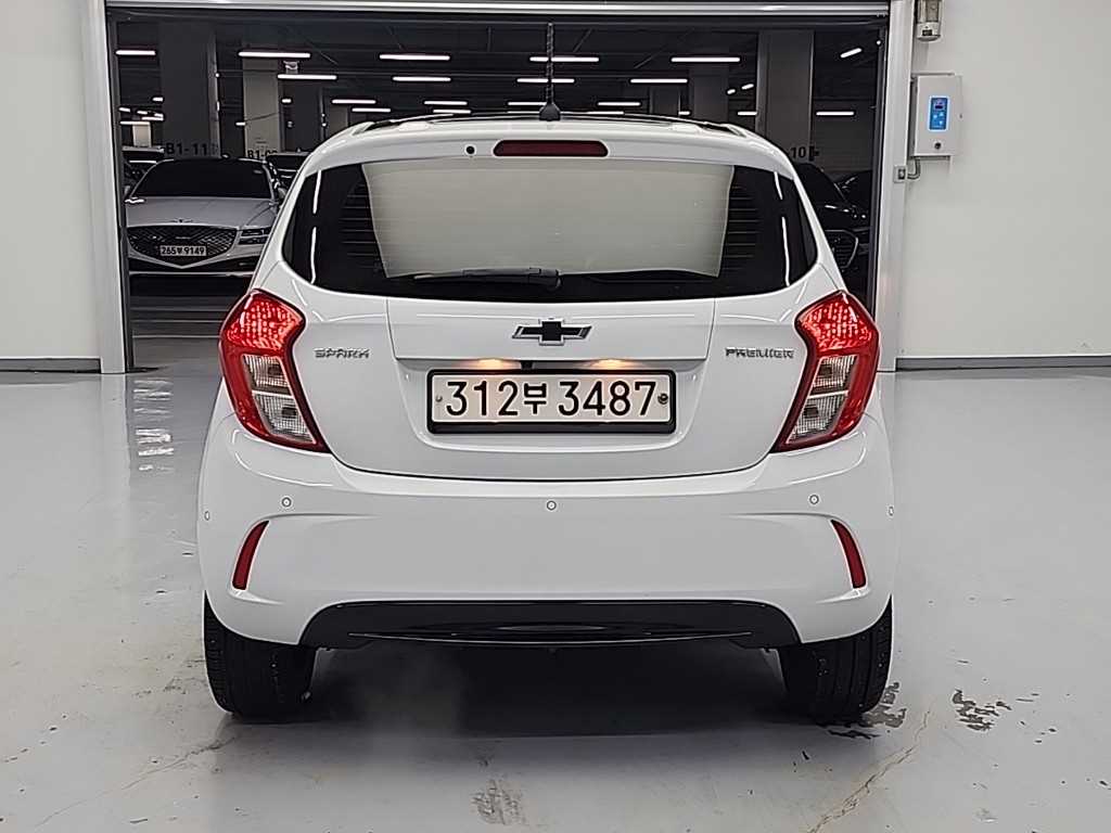 Chevrolet Spark - Vista 3
