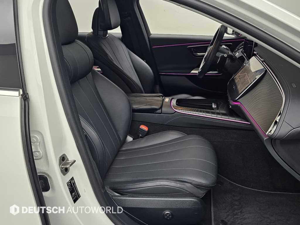 Mercedes Benz E class - Vista 10