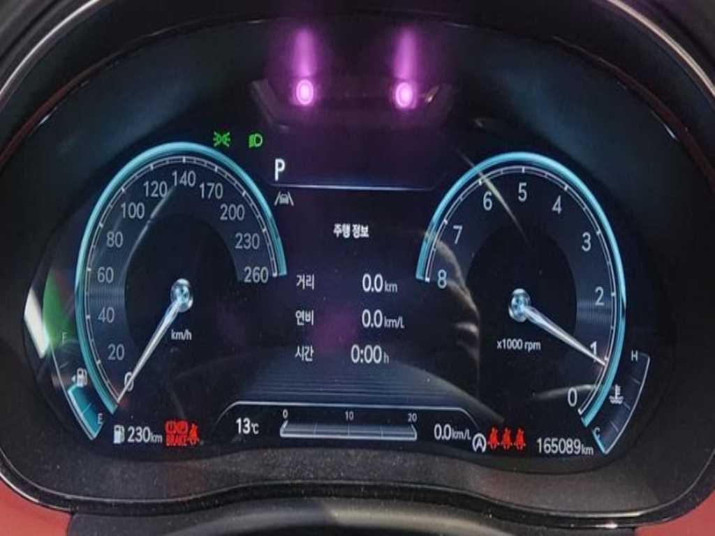 Genesis GV70 - Vista 4