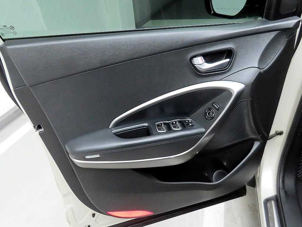 HYUNDAI Santa Fe - Vista 11