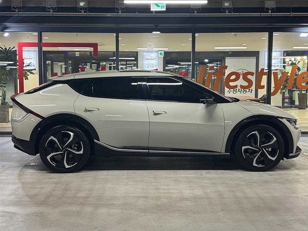 KIA EV6 - Vista 3