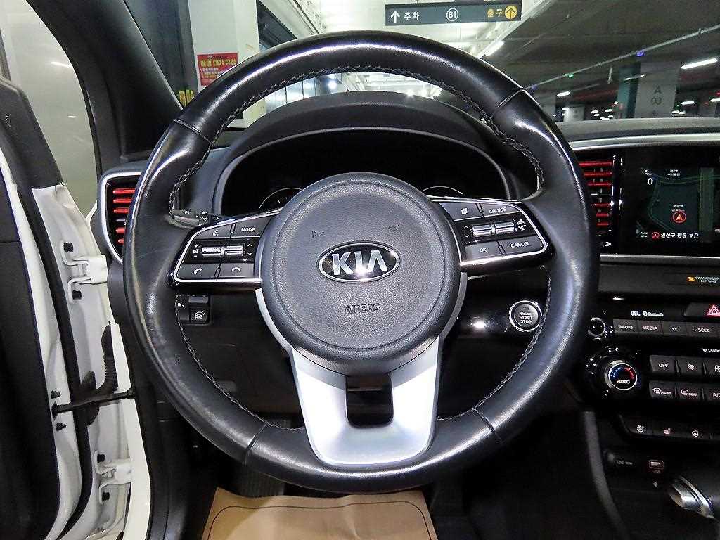 KIA Sportage - Vista 8