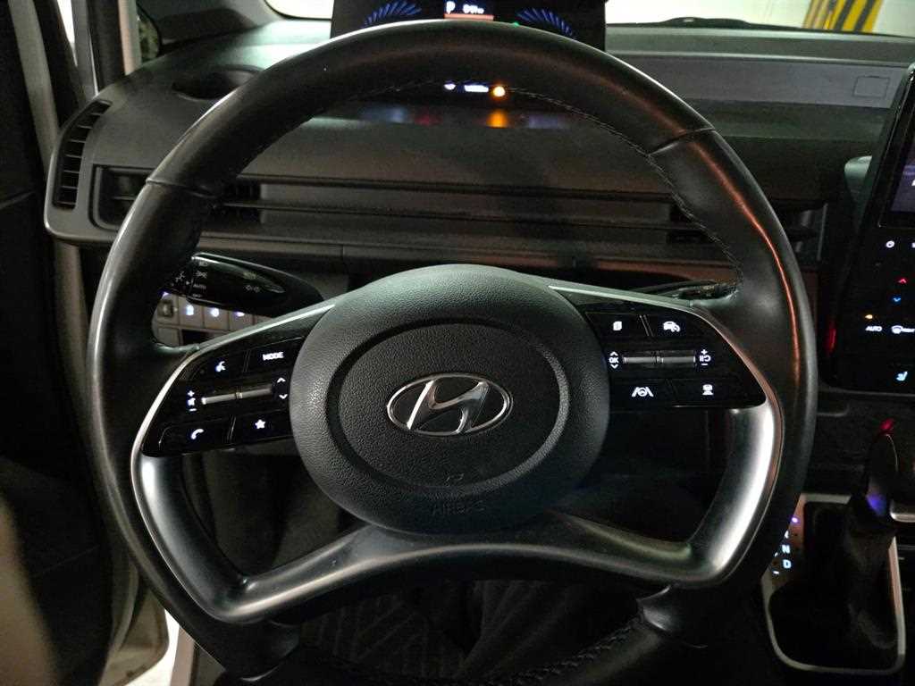 HYUNDAI Staria 2022 Blanco - Importación desde Corea - HF Imports Iquique - Foto 13