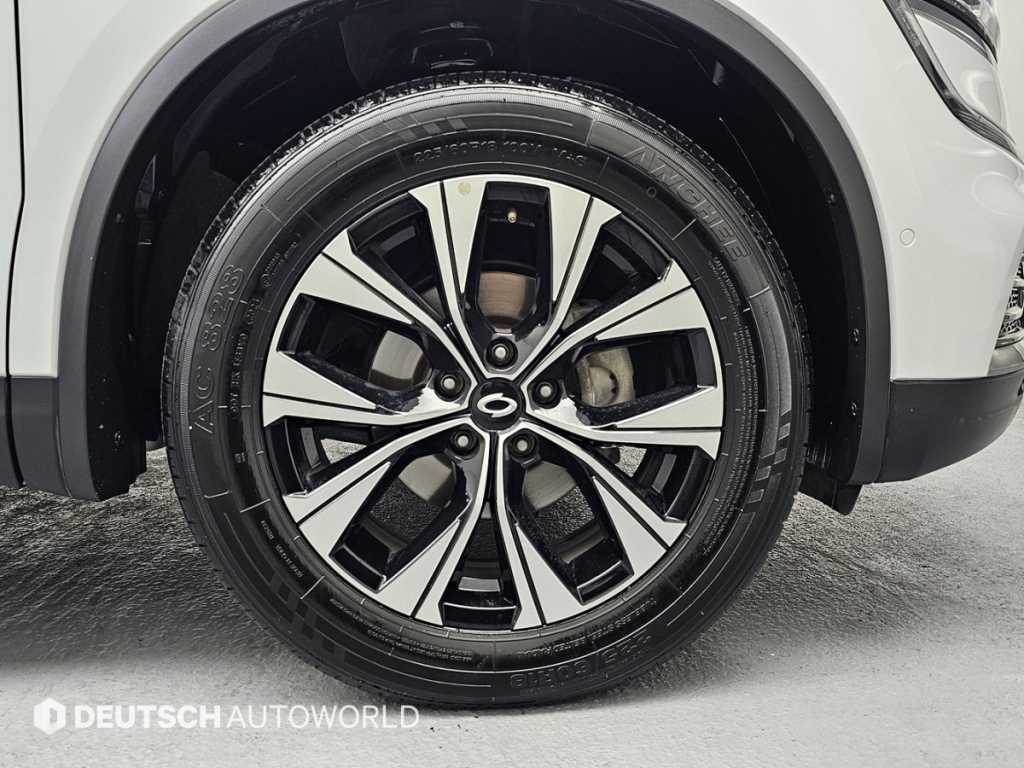 SAMSUNG QM6 - Vista 5