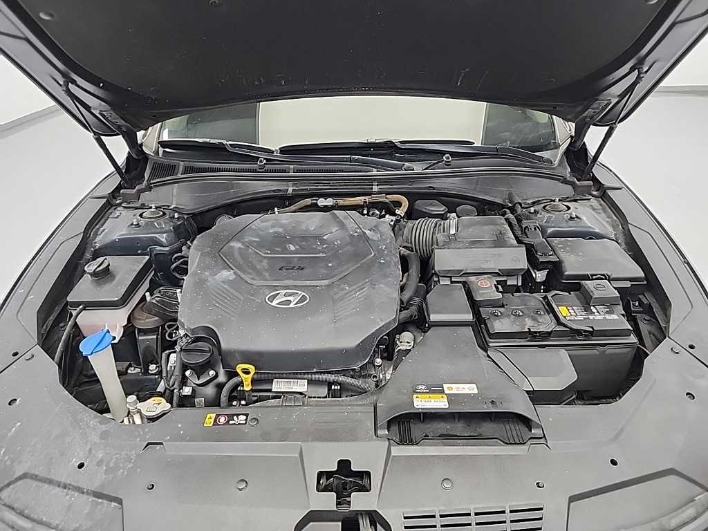 HYUNDAI Grandeur - Vista 5