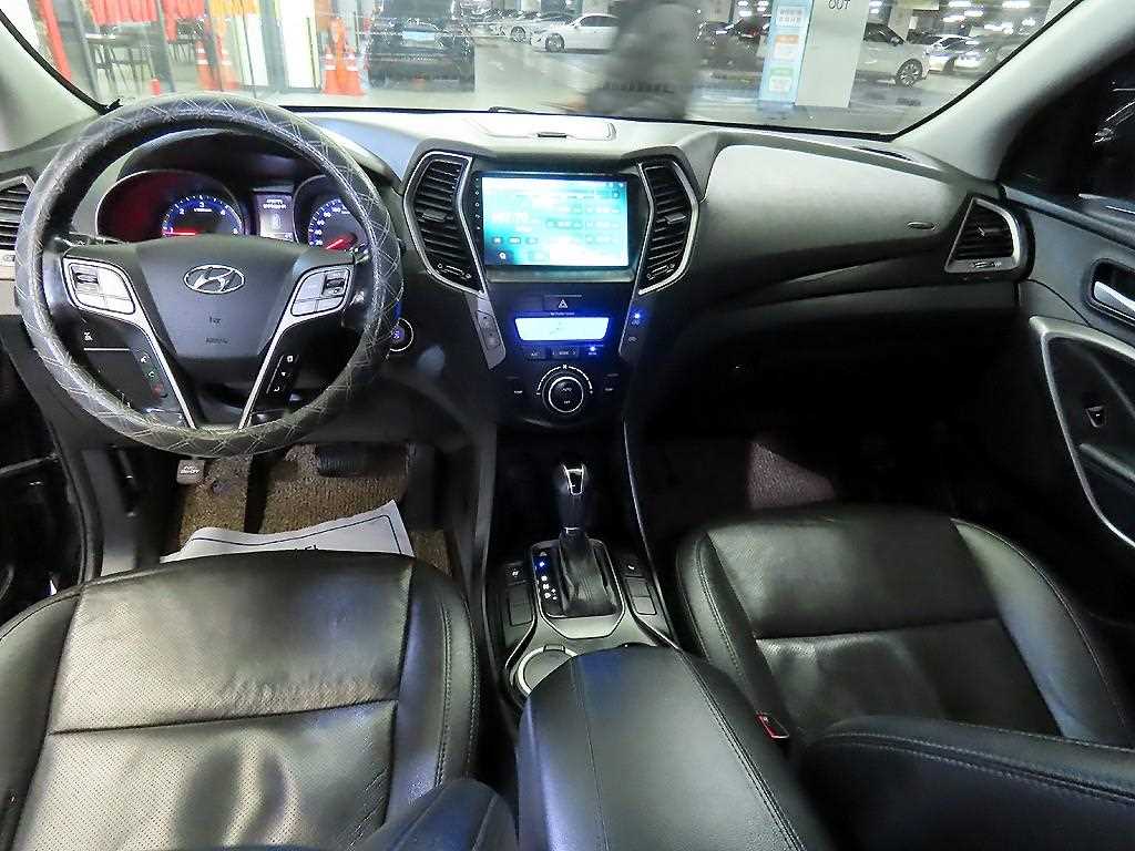 HYUNDAI Santa Fe - Vista 10