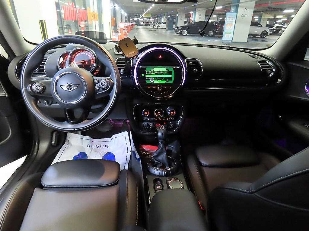 Mini Clubman - Vista 10