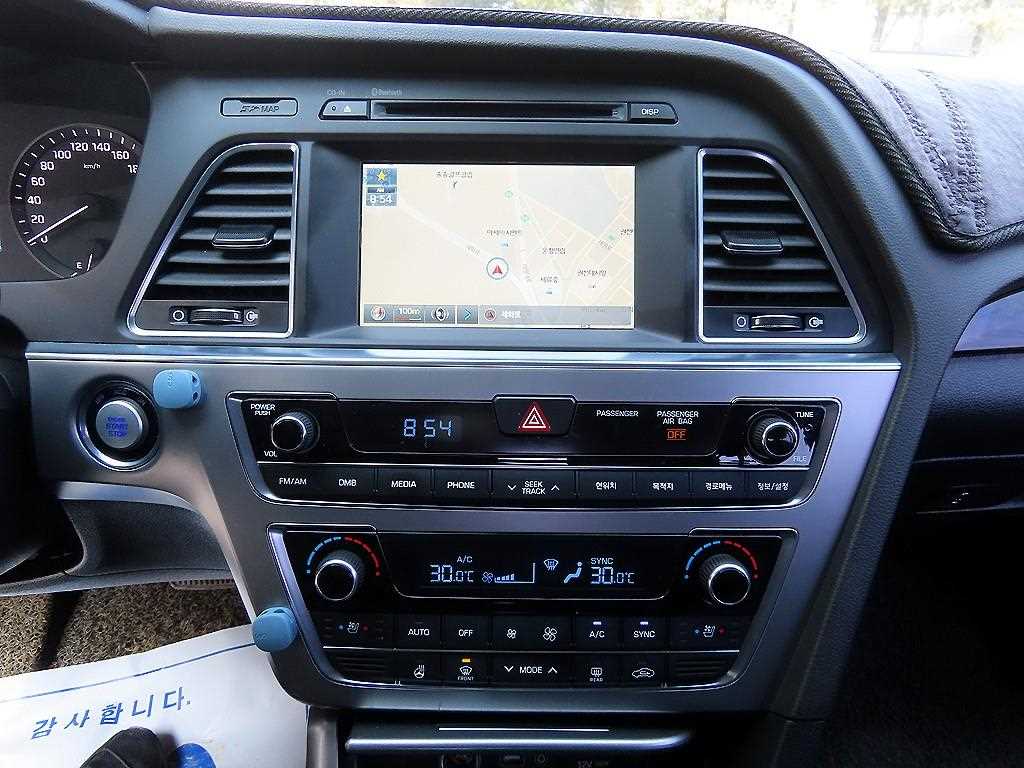 HYUNDAI Sonata 2016 Gris - Importación desde Corea - HF Imports Iquique - Foto 13