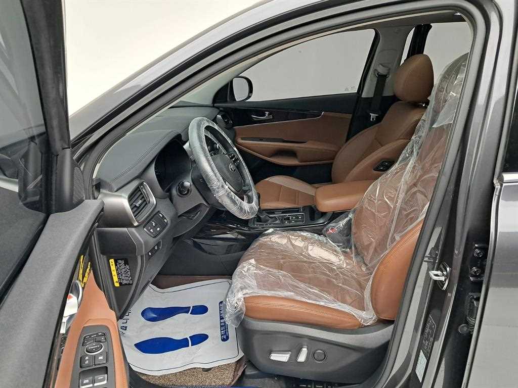 KIA Sorento - Vista 11