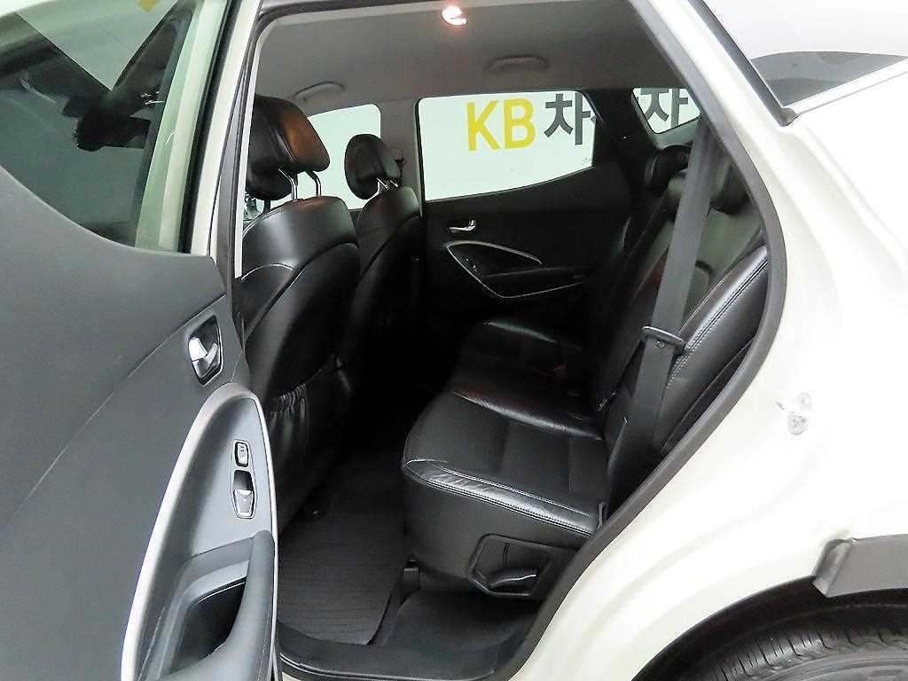 HYUNDAI Santa Fe 2013 the color of pearl - Importación desde Corea - HF Imports Iquique - Foto 14