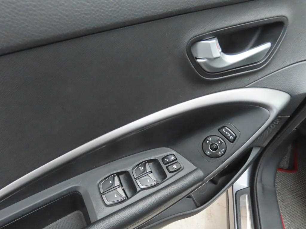 HYUNDAI Santa Fe - Vista 9