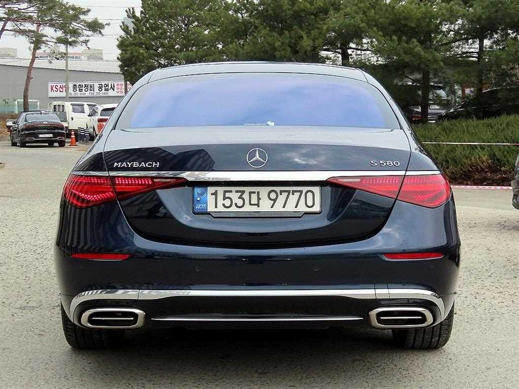 Mercedes Benz S Class - Vista 4