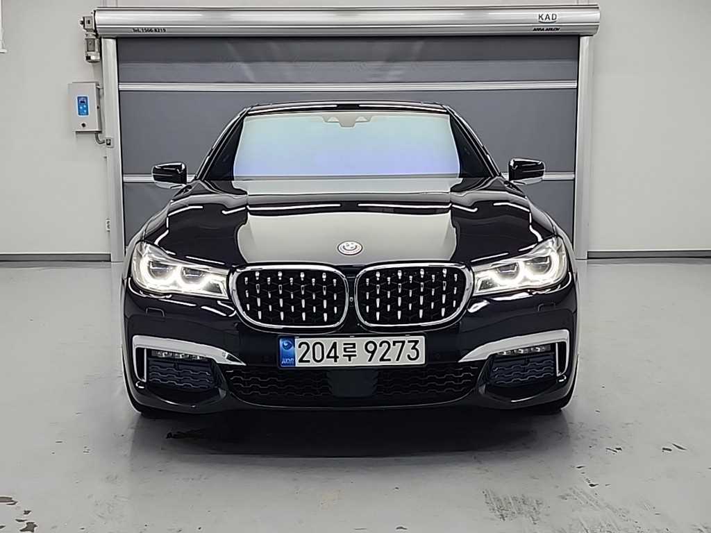 BMW 7 Series - Vista 2