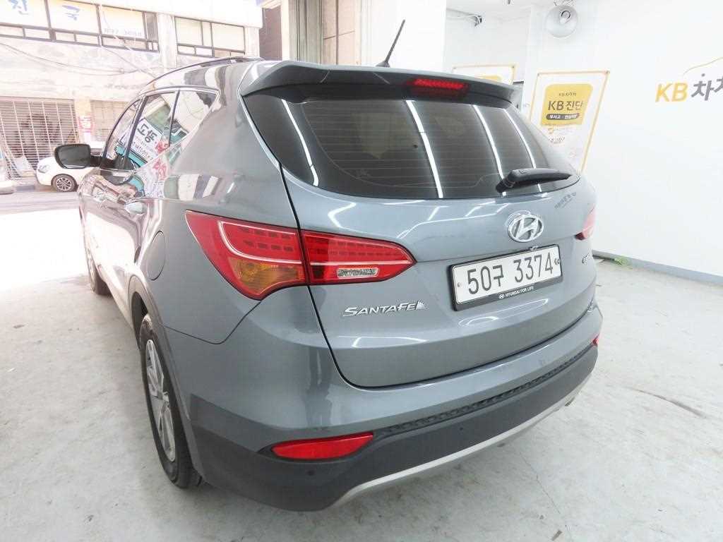 HYUNDAI Santa Fe - Vista 4