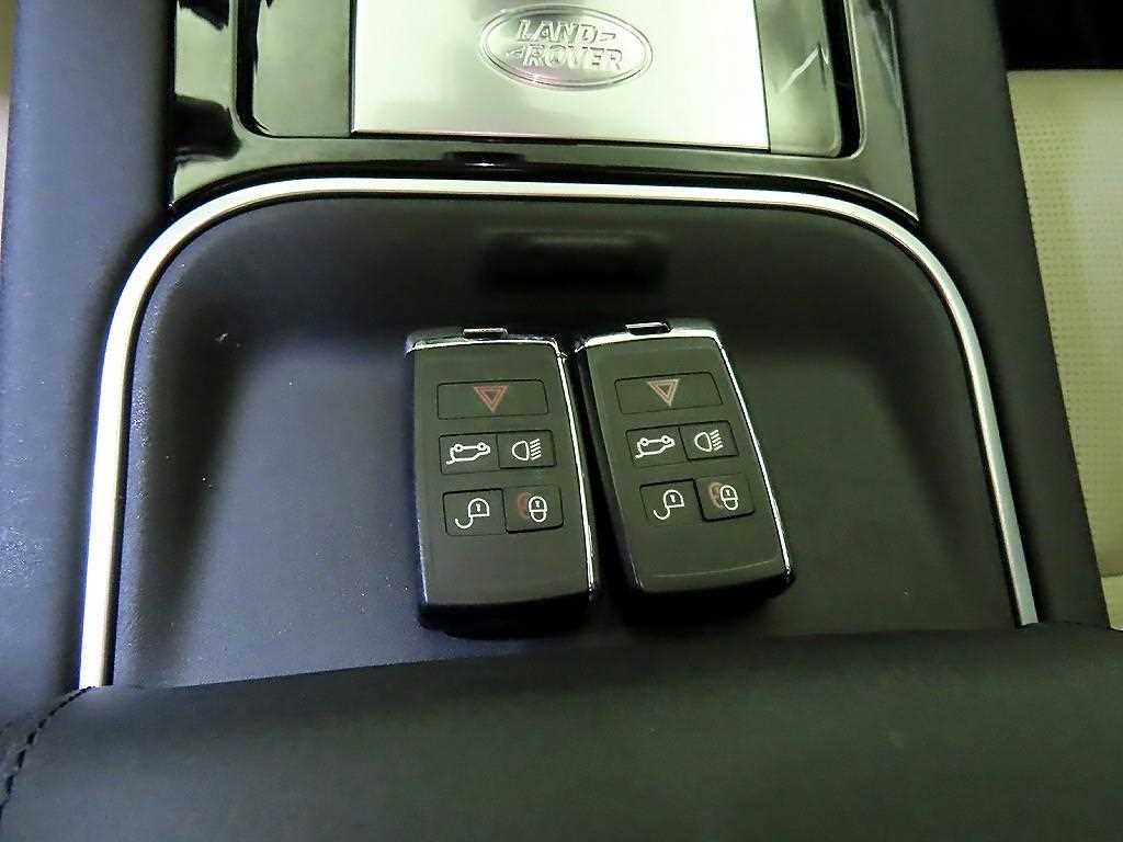 Land Rover Discovery Sports 2021 Blanco - Importación desde Corea - HF Imports Iquique - Foto 15