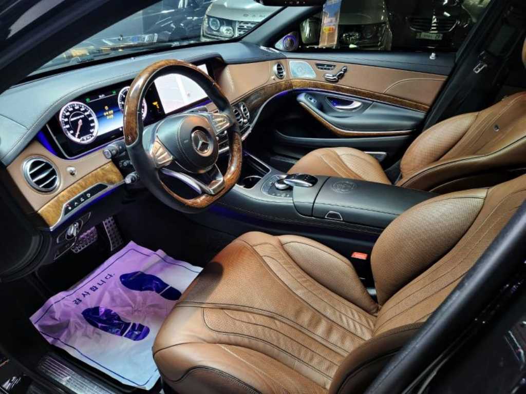 Mercedes Benz S Class - Vista 4