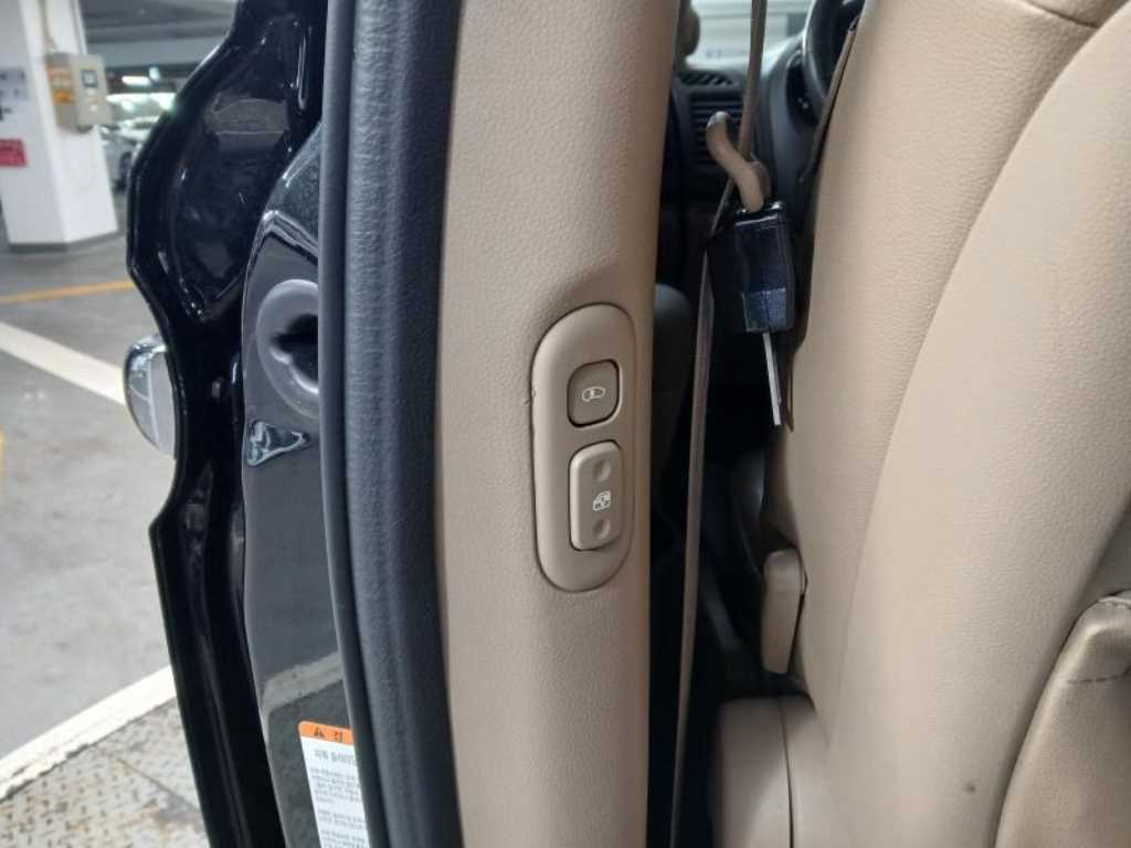 KIA Carnival 2014 - Importación desde Corea - HF Imports Iquique - Foto 16