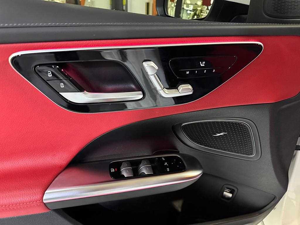 Mercedes Benz C Class 2023 Blanco - Importación desde Corea - HF Imports Iquique - Foto 13