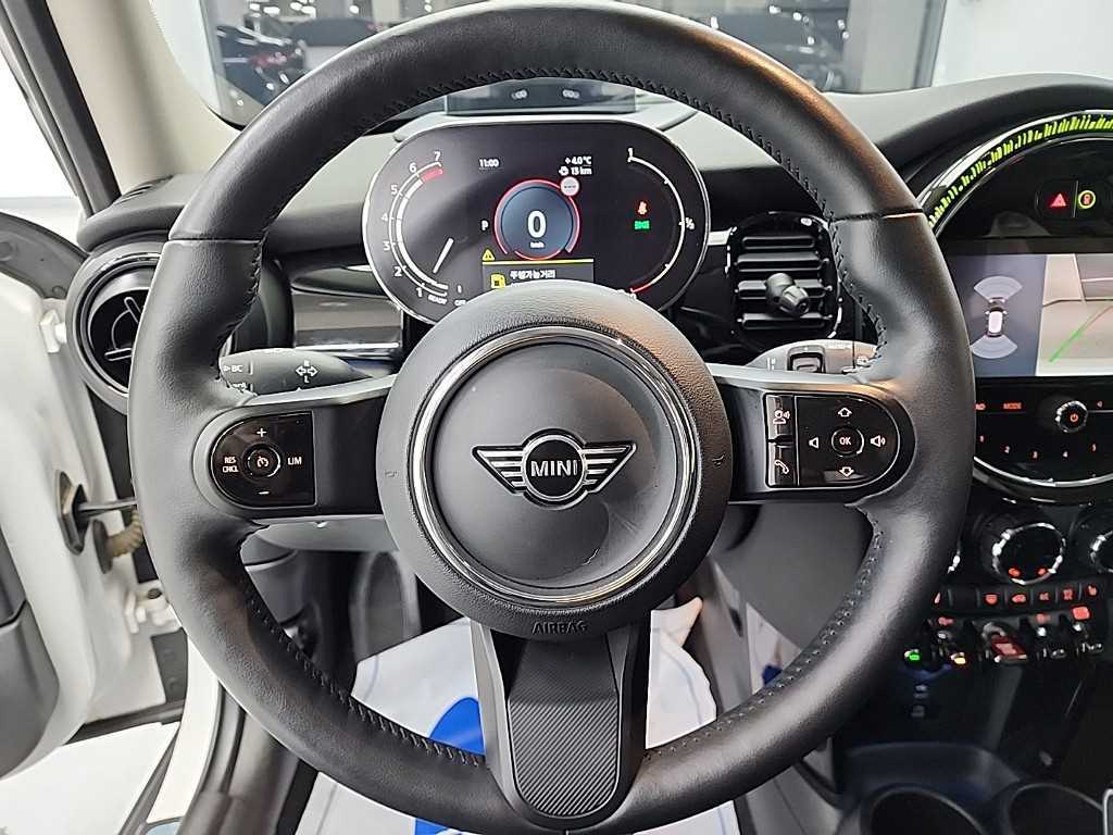 Mini Cooper - Vista 10