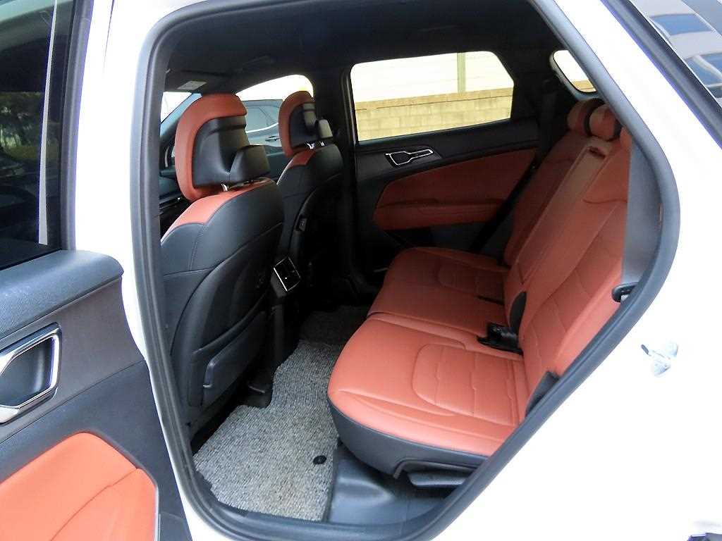 KIA Sportage - Vista 6