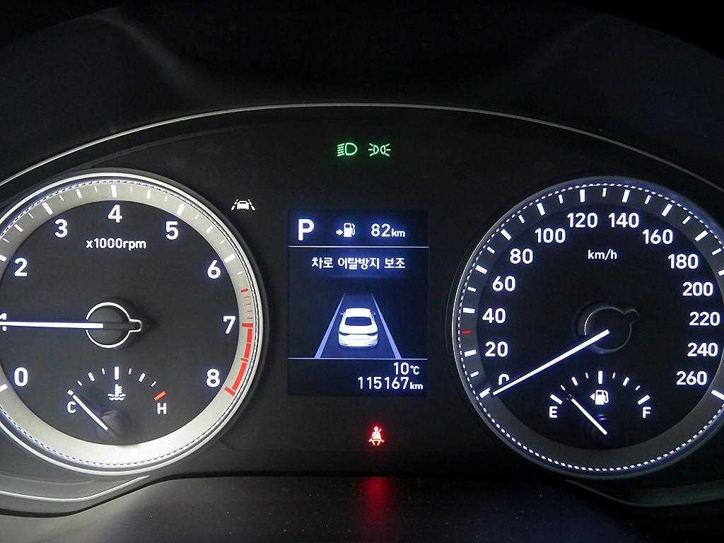 HYUNDAI Grandeur 2019 Negro - Importación desde Corea - HF Imports Iquique - Foto 13