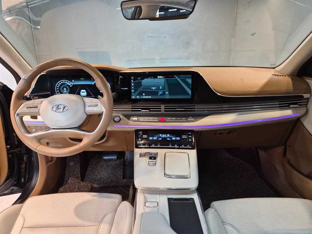 HYUNDAI Grandeur - Vista 7