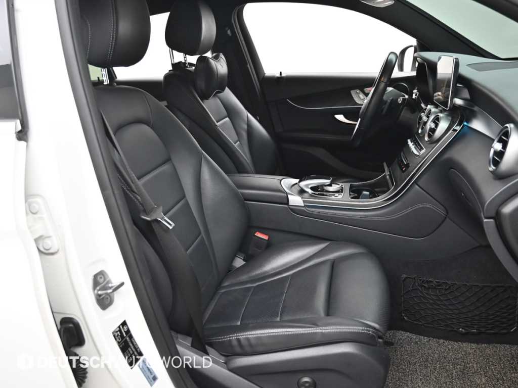 Mercedes Benz GLC Class - Vista 10